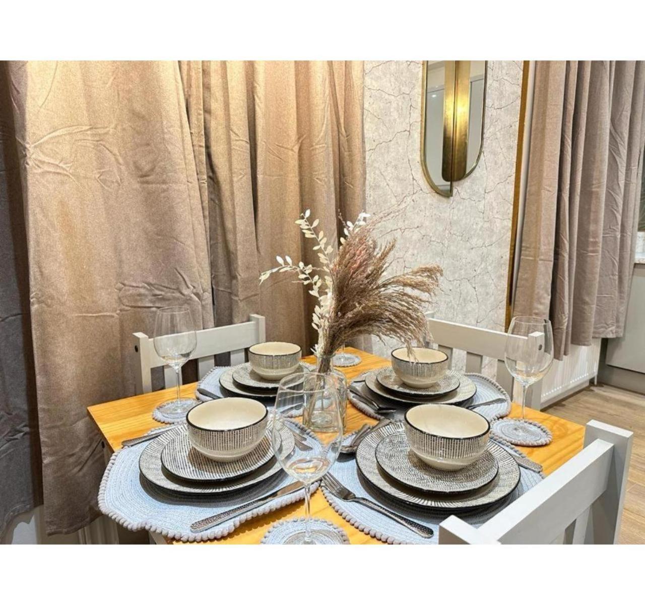 לונדון Fb- Spacious 2 Bed Flat Near Edgware Road מראה חיצוני תמונה